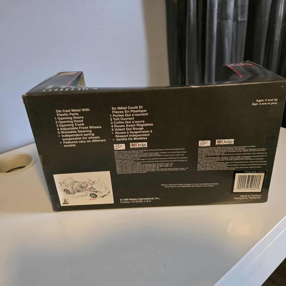 Vintage Premiere Thunderbird Show Car 1:18 Model Die Cast 1999 - Picture 3 of 6